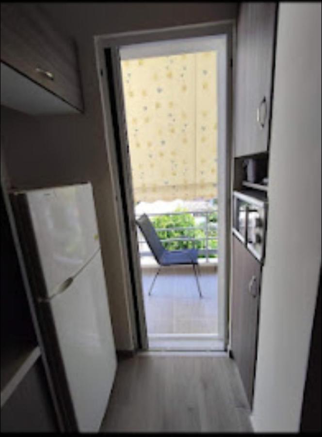 Appartement Λουτράκι Κέντρο Extérieur photo
