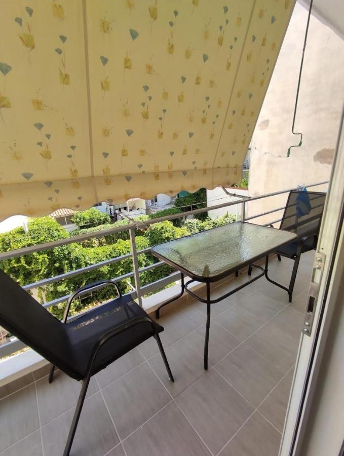 Appartement Λουτράκι Κέντρο Extérieur photo